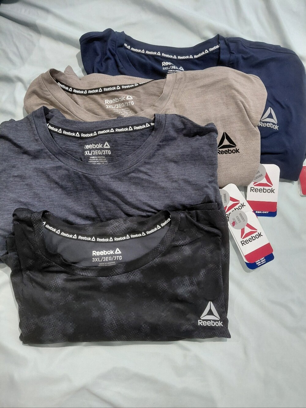 NEW REEBOX Men's 3XL Lot Of 4 Classic Short Sleeve Dri Fit SS Athletic Shirt NWT